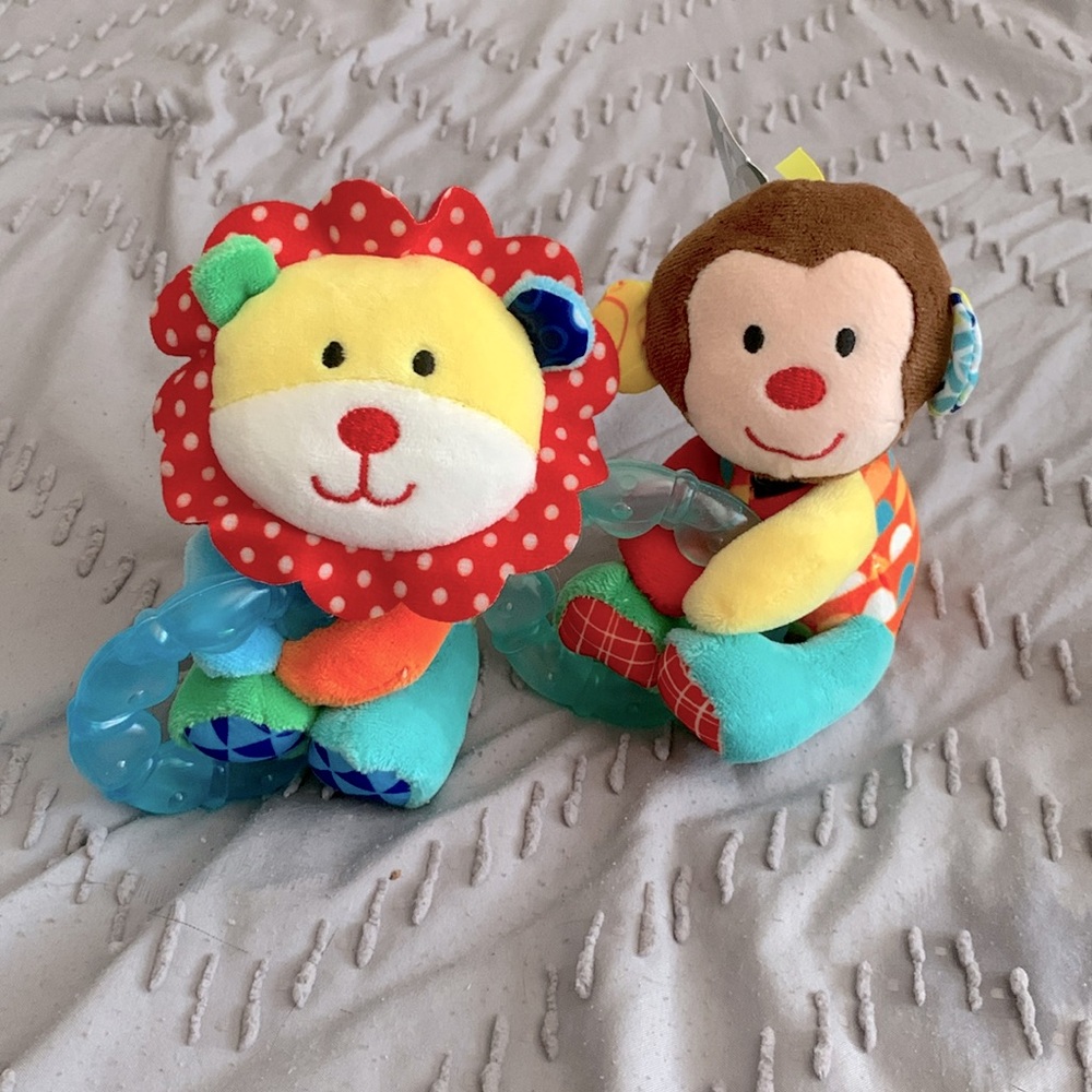 🐵Rattle & Teether Set🦁 NWT